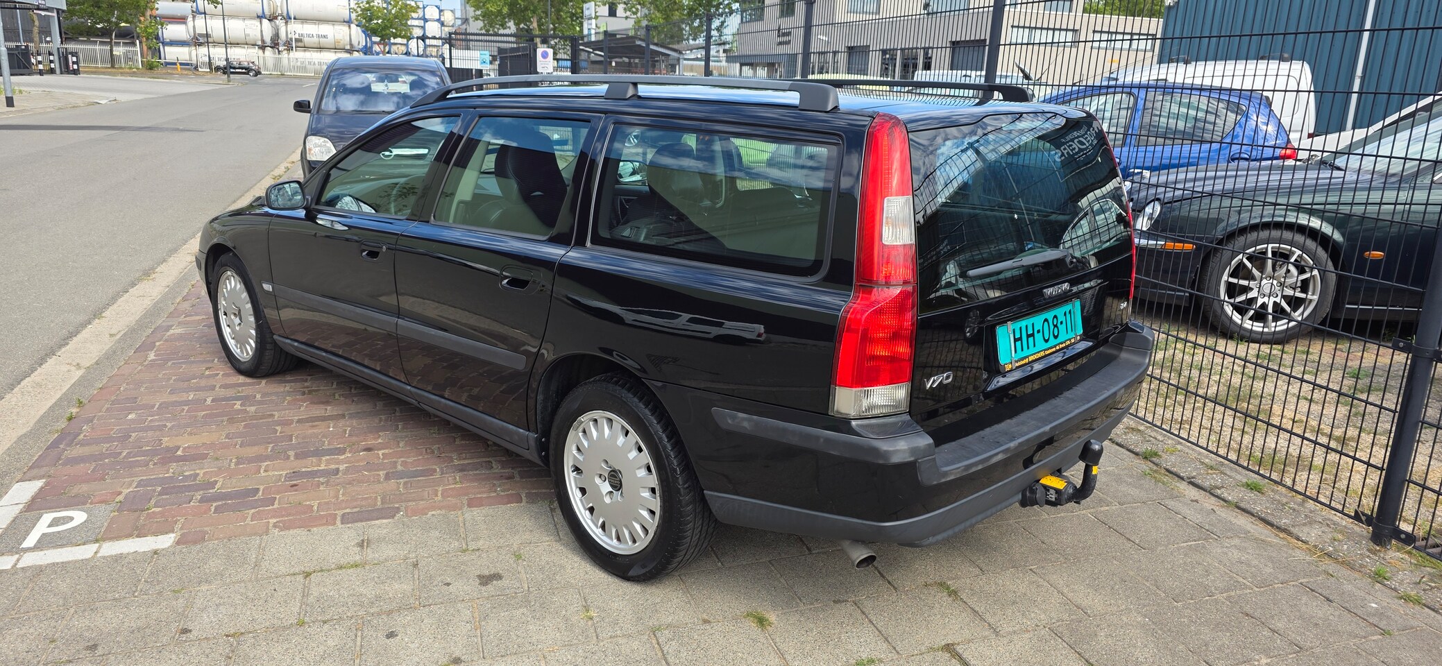 Volvo V70 - 2.4