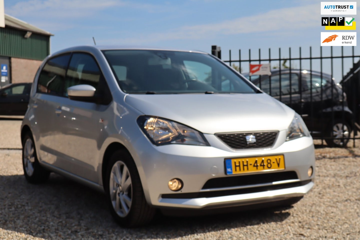 SEAT Mii - 1.0 Sport Connect NAVI BLUETOOTH - AutoWereld.nl