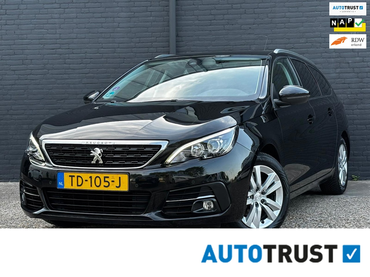 Peugeot 308 SW - 1.2 PureTech Blue Lease Executive|PANO|PDC|NAVI|CRUISE|CARPLAY|NWE APK - AutoWereld.nl