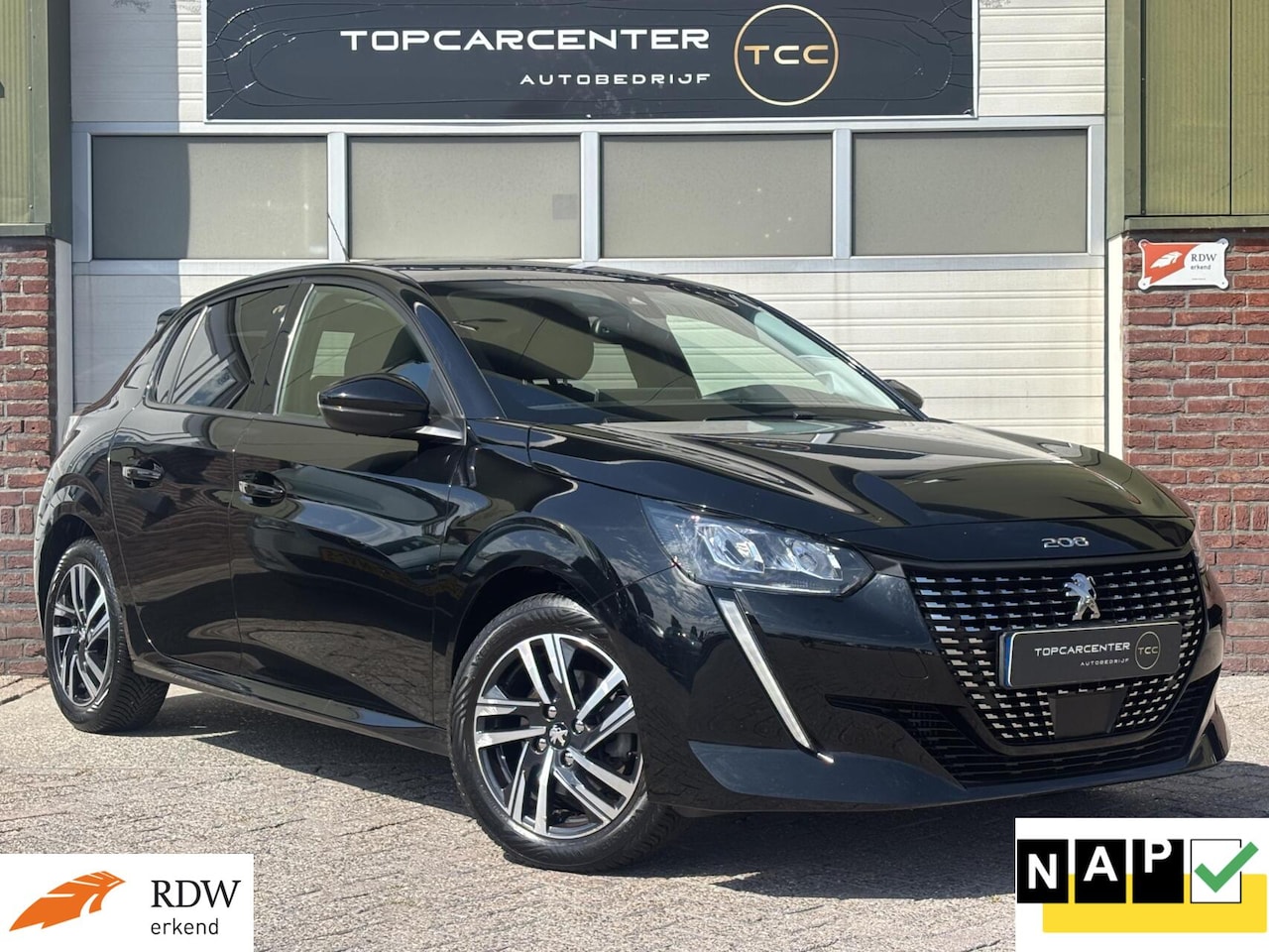 Peugeot 208 - 1.2 Allure/PANO/AUT/PARKS/KEYLESS/CAMERA/APK/NAP - AutoWereld.nl