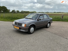 Opel Corsa - 1.0 S
