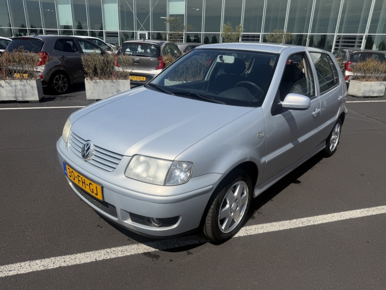 Volkswagen Polo - 1.4-16V Trendline 1.4-16V Trendline - AutoWereld.nl