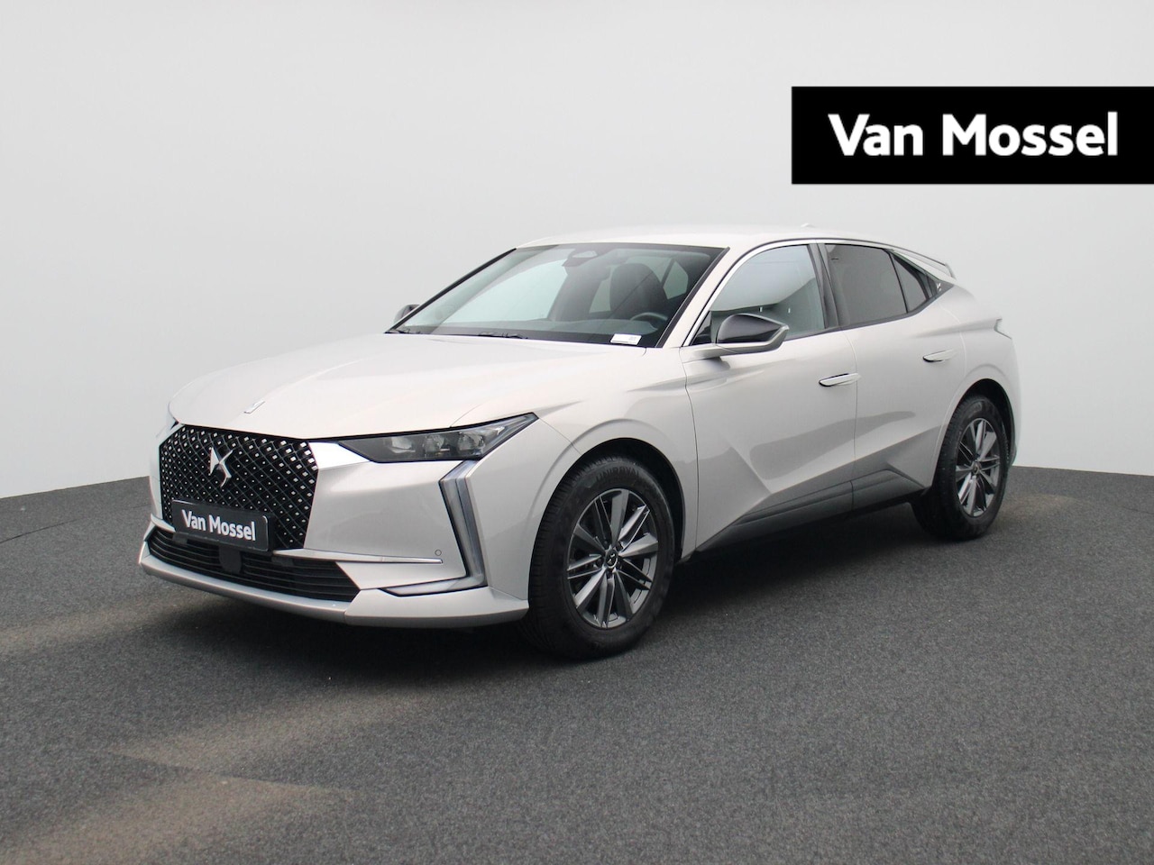 DS 4 - 1.2 Bastille+ | Automaat | Parkeer sensoren | Camera | Virtual cockpit | Half leder | Clim - AutoWereld.nl