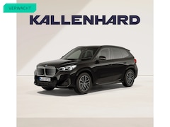 BMW iX1 - eDrive20 M-Sport - Pano - Trekhaak - Memoryzetel - Head-Up