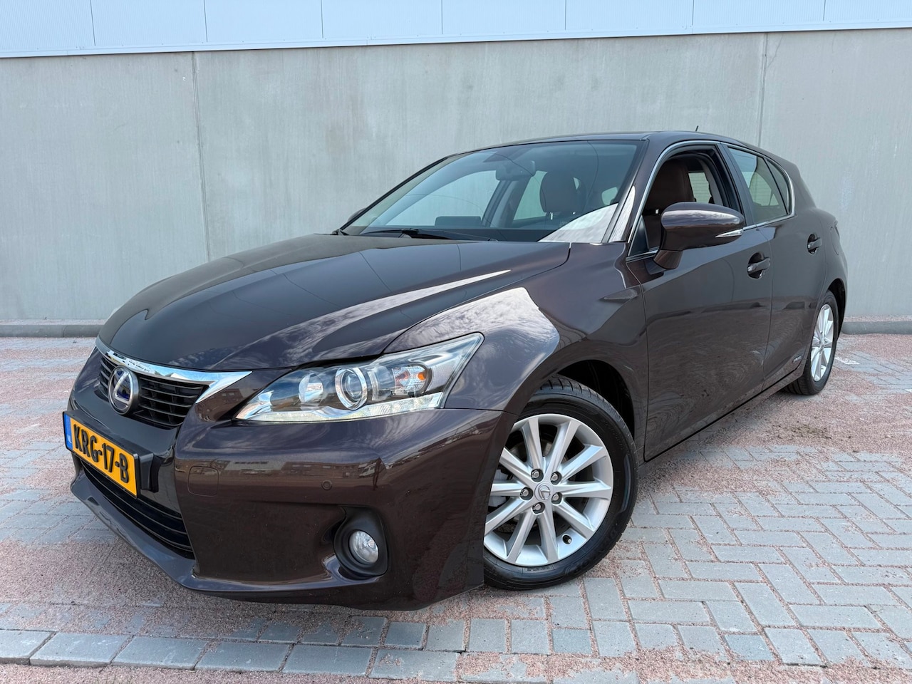 Lexus CT 200h - Business Line Pro Luxe|NIEUW APK|1E EIG|CRUISE |CAMERA |E-PKKT| - AutoWereld.nl