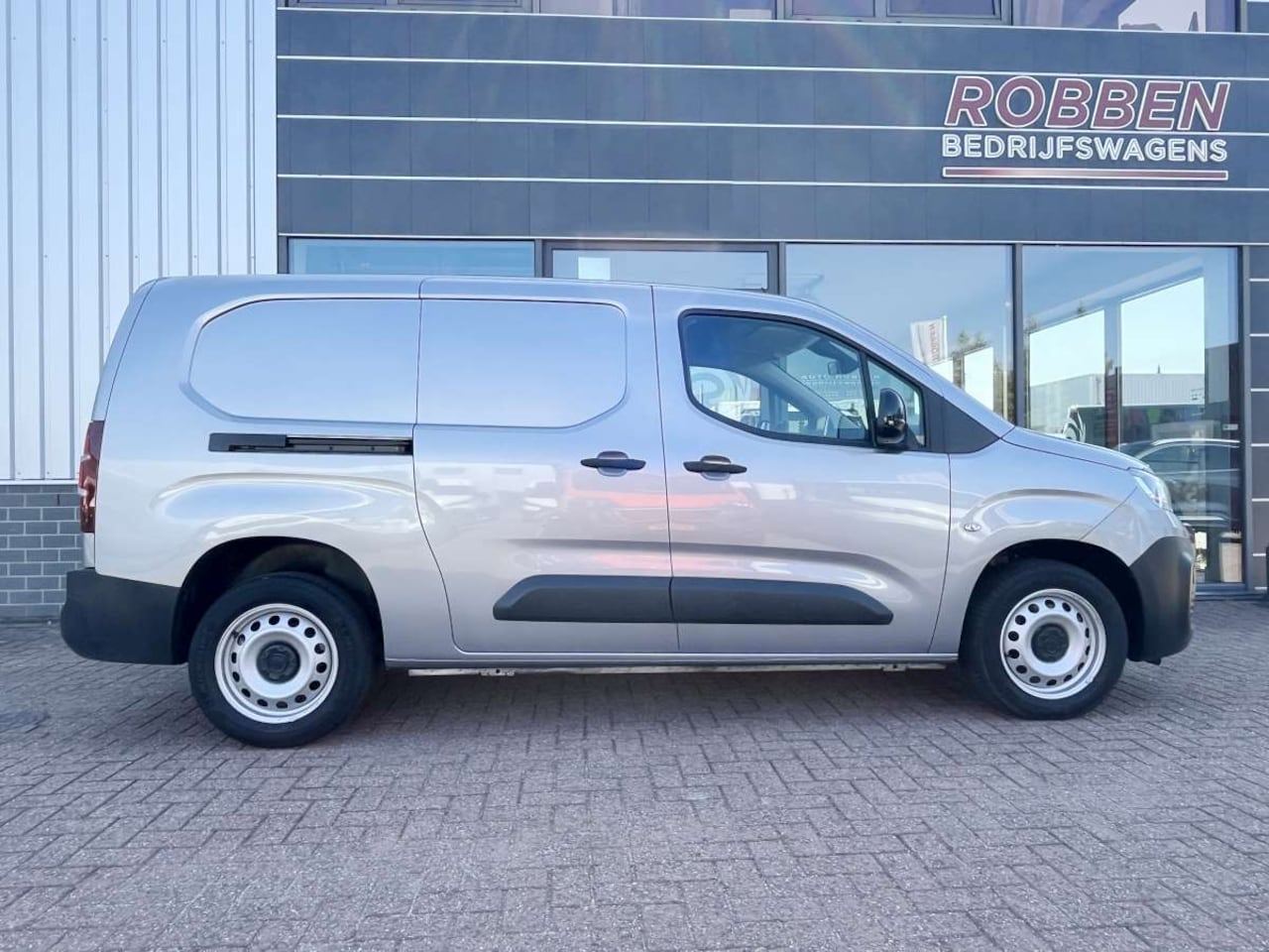 Fiat Doblò - 1.5D  L2 Airco/Cruise/Nav/Cam Euro 6 - AutoWereld.nl