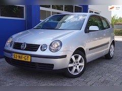 Volkswagen Polo - 1.4-16V Comfortline