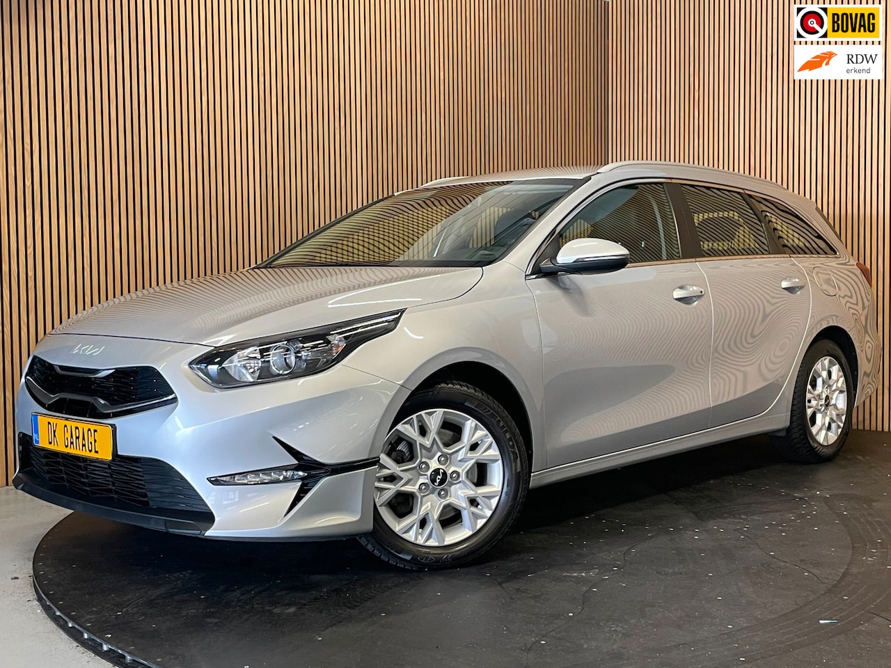 Kia Cee'd Sportswagon - Ceed 1.0 T-GDi DynamicPlusLine|120PK|1/2 LEDER|ANDROID/CARPLAY|CAMERA|CRUISE+CLIMATE|PARKE - AutoWereld.nl