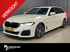 BMW 5-serie Touring - 530e High Executive M Sport 18"/Panoramadak/Laser LED/Adaptief onderstel/Head-up/Keyless/S