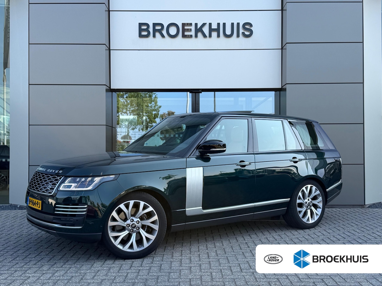 Land Rover Range Rover - P400e Autobiography | British Racing Green | UNIEKE KM STAND | Koelbox | Head-Up | Alcanta - AutoWereld.nl