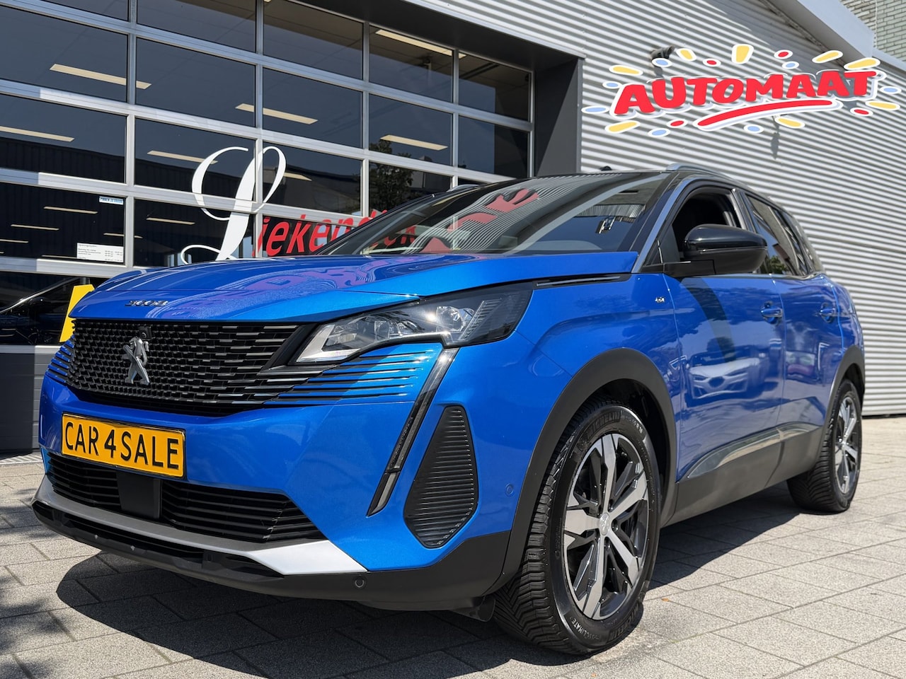 Peugeot 3008 - 1.2 PureTech GT Line - AUTOMAAT I Navigatie / Apple CarPlay I Airco I Leer I Sport pakket - AutoWereld.nl