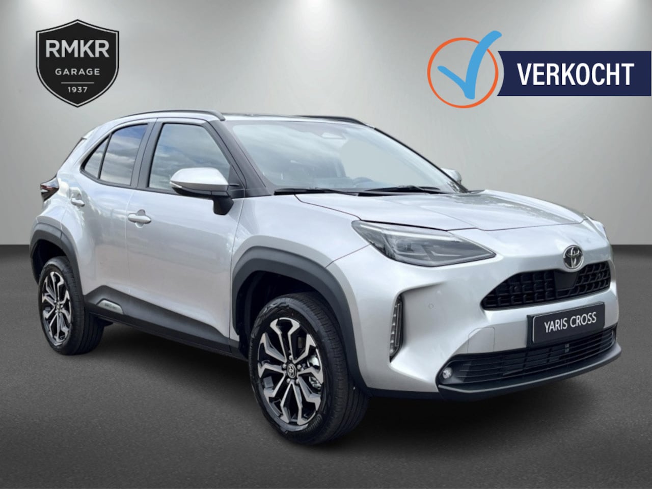 Toyota Yaris Cross - 1.5 Hybride 130 pk Black Edition, Safety + Winter pakket. - AutoWereld.nl