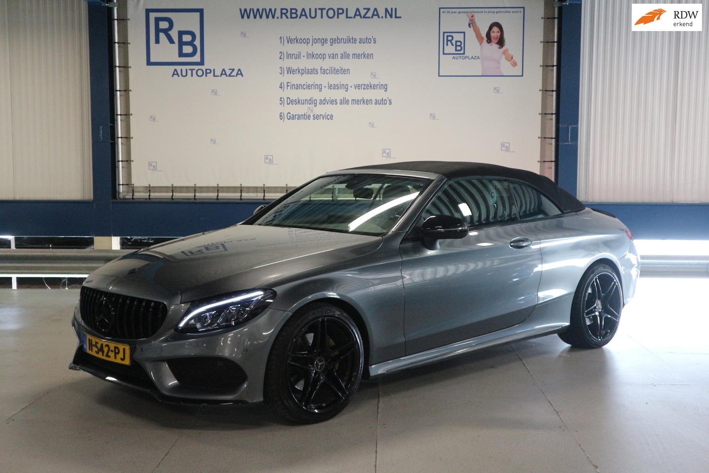 Mercedes-Benz C-klasse Cabrio - 200 Edition 1 / AMG PAKKET / AUTOMAAT / BEST MARKET PRICE ! ! ! - AutoWereld.nl