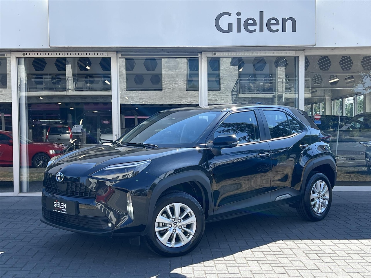 Toyota Yaris Cross - 1.5 Hybrid Active | Lichtmetalen velgen, Apple CarPlay/Android Auto, Parkeercamera, Adapti - AutoWereld.nl