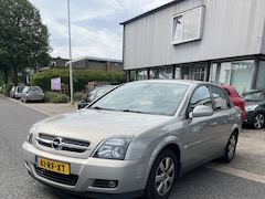 Opel Vectra - 1.8-16V V-line Navigatie, Clima enz. Keurig nette Vectra met een Apk keuring T/m 20-12-202