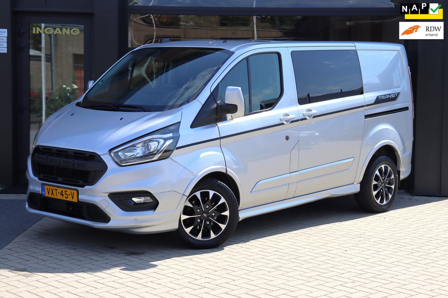 Ford Transit Custom - 280 2.0 TDCI L1H1 Trend | NAP | 170 PK | Dealer Onderhouden | Apple Carplay | Stoelverwarm - AutoWereld.nl