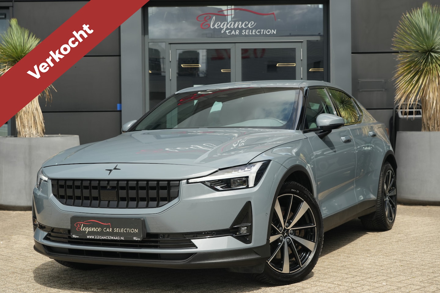 Polestar 2 - Standard Range Single Motor 63kWh 225pk Navigatie/Stoelverwarming/360Camera - AutoWereld.nl