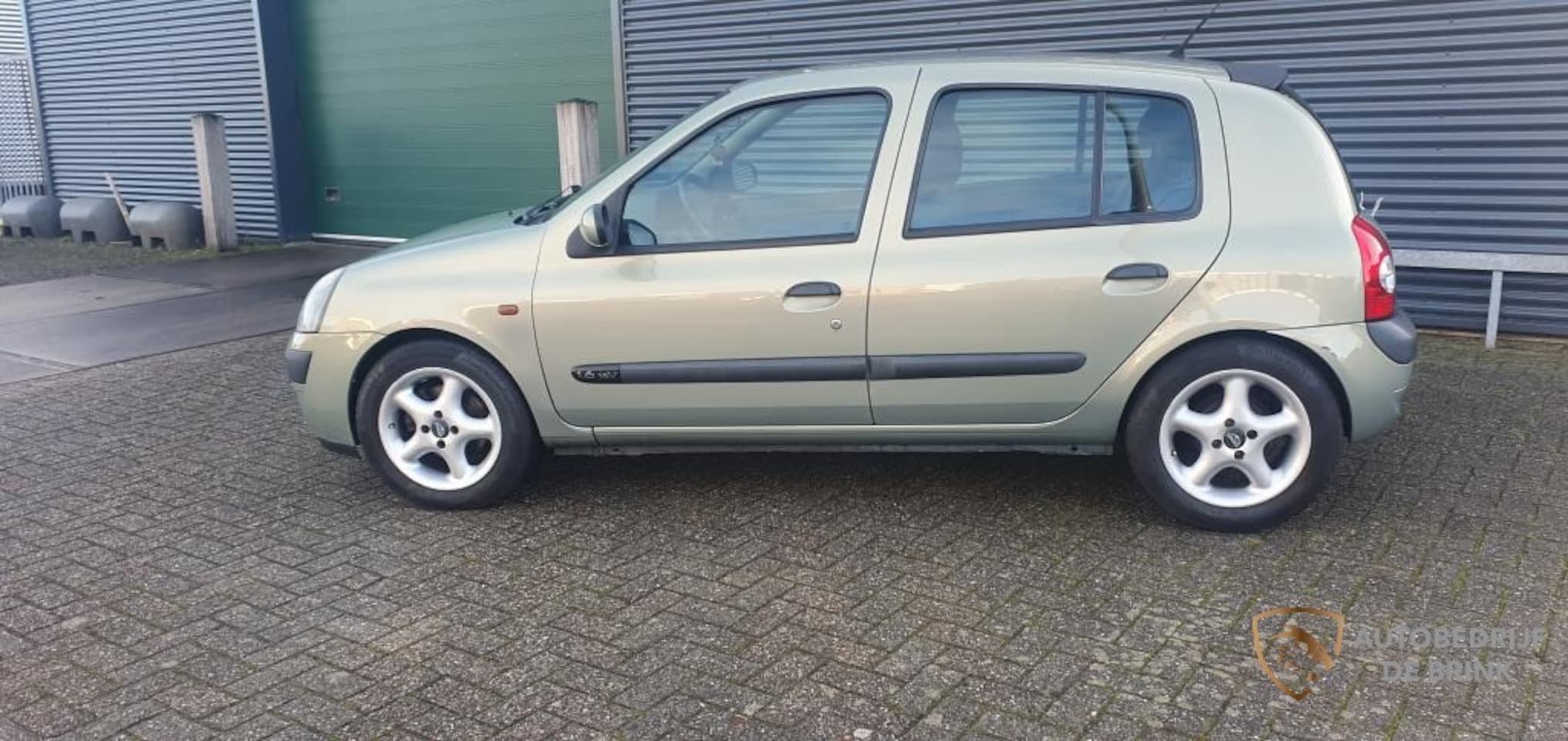 Renault Clio - CLIO; 1.6 16V S2005 - AutoWereld.nl
