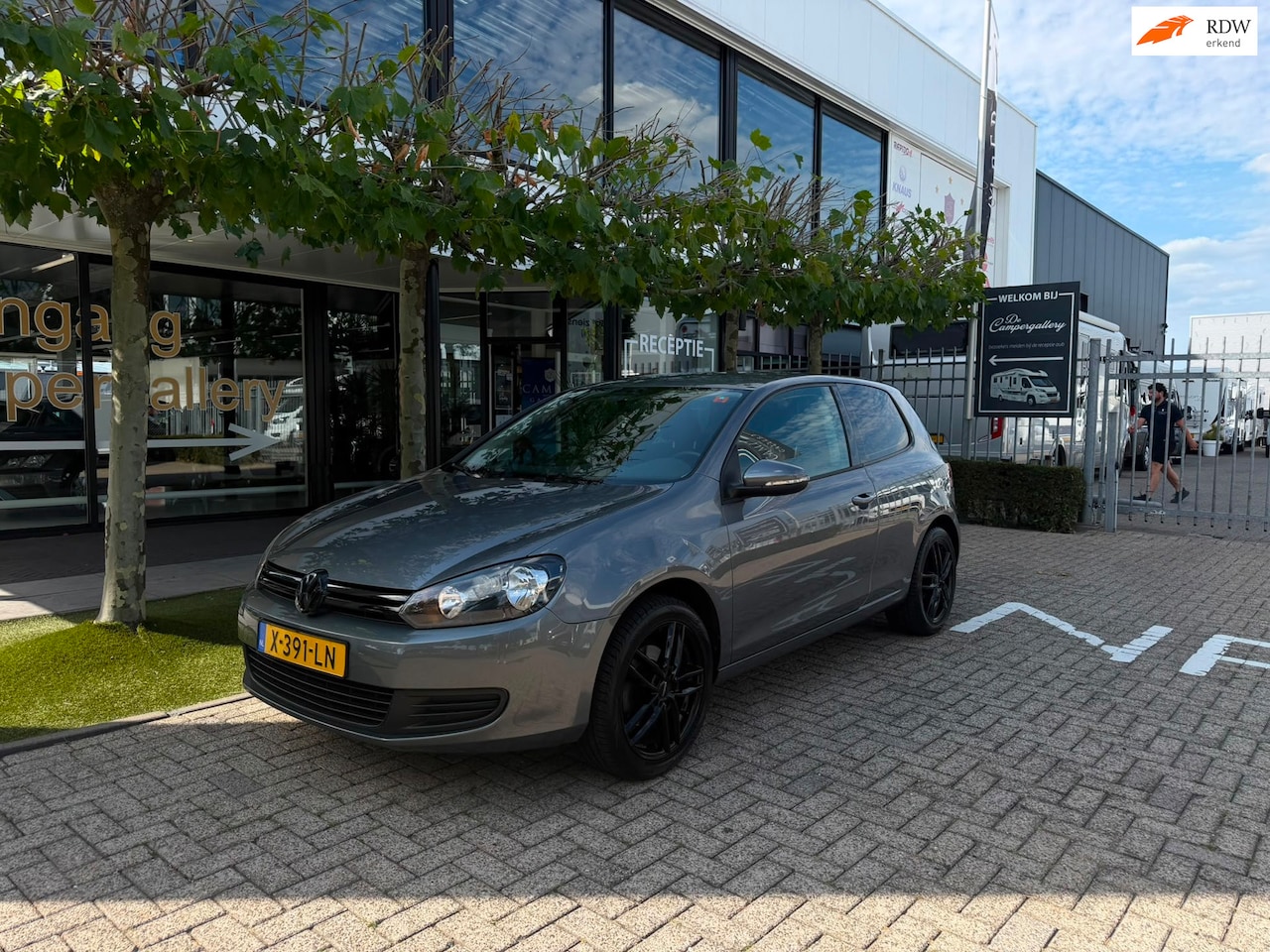Volkswagen Golf - 1.4 TSI Trendline l APPLE CARPLAY l HOOGGLANS VELGEN l AIRCO - AutoWereld.nl