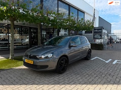 Volkswagen Golf - 1.4 TSI Trendline l APPLE CARPLAY l HOOGGLANS VELGEN l AIRCO