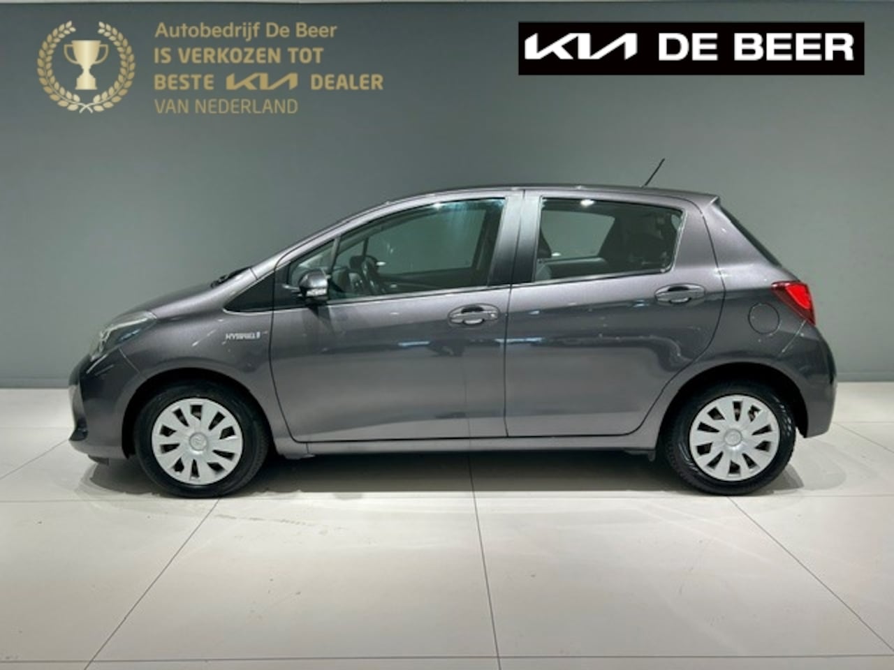 Toyota Yaris - 1.5 Full Hybrid 100pk 5D Aut Aspiration Camera Clima - AutoWereld.nl