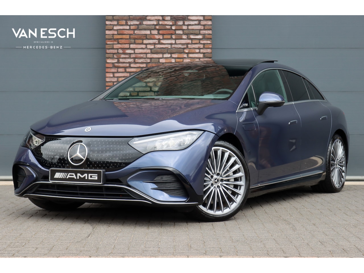 Mercedes-Benz EQE - 300 AMG Line 90 kWh | Airmatic | Distronic | Panoramadak | Warmtepomp | Memory | Camera | - AutoWereld.nl