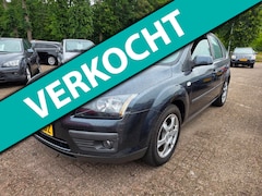 Ford Focus - 1.6-16V Futura 5-deurs *apk:04-2027