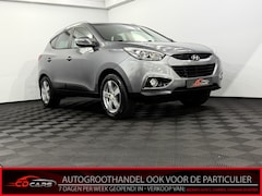 Hyundai ix35 - 2.0i Business Edition Camera, Navi, Cruise control, Stoelverwarming, Clima, Half leder, Li