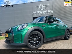 MINI 5-Deurs - 1.5 Cooper Business Edition *NW APK* AUTOMAAT+NLAUTO+1EIG+1/2LEDER+FULL LED+NAVIGATIE+SPOR