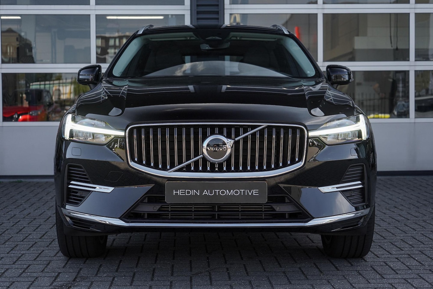Volvo XC60 - 2.0 T6 Plug-in hybrid AWD Plus Bright | Elektrische stoelen met geheugen | Stoel & Stuurve - AutoWereld.nl