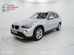 BMW X1 - sDrive18i Executive/Cruise/Clima/Trekhaak/2e eigenaar