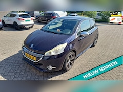 Peugeot 208 - 1.6 VTi 120pk 2e eig. 127.000km. Clima Leder Navi Panorama