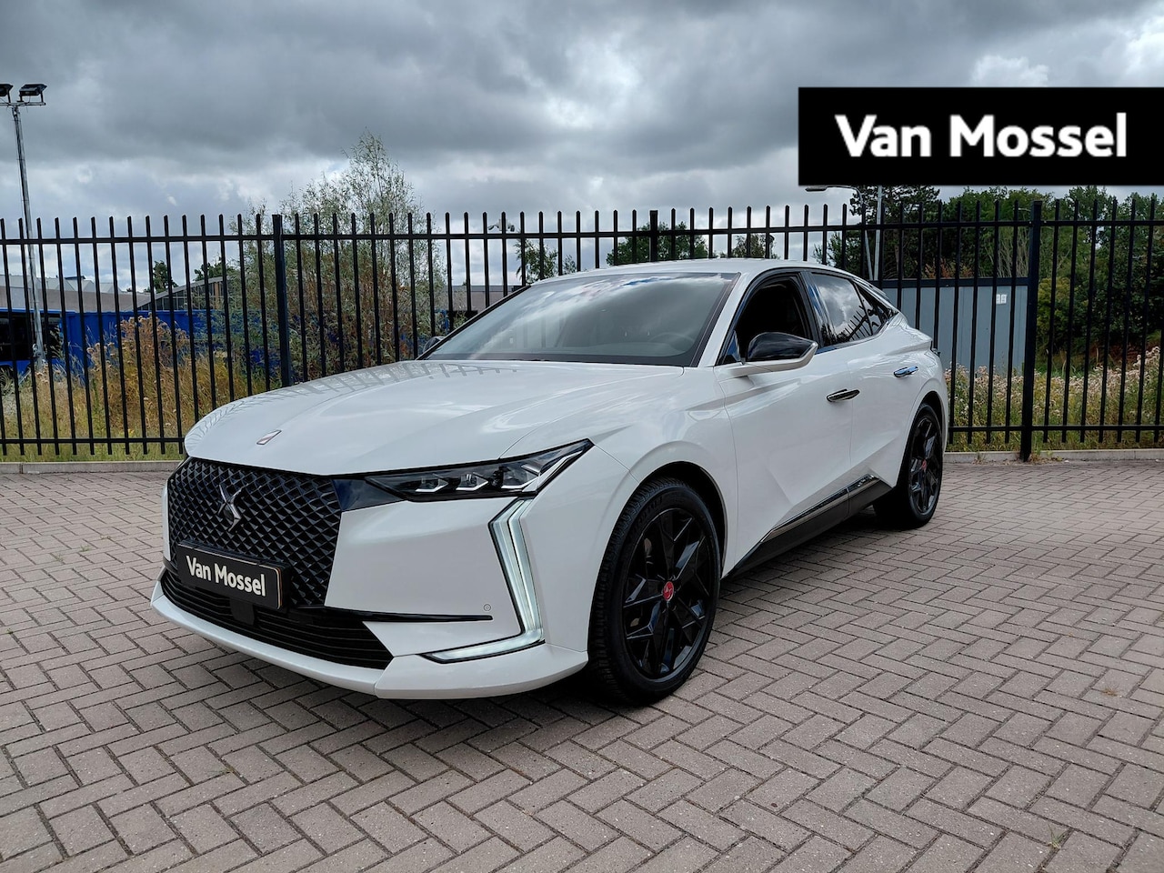 DS 4 - E-Tense Performance Line+ E-Tense Performance Line - AutoWereld.nl