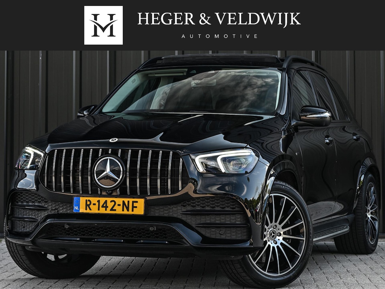 Mercedes-Benz GLE-Klasse - 350 de 4MATIC Premium Plus AMG Line | Panoramadak | Burmester | HUD | Luchtvering | Memory - AutoWereld.nl