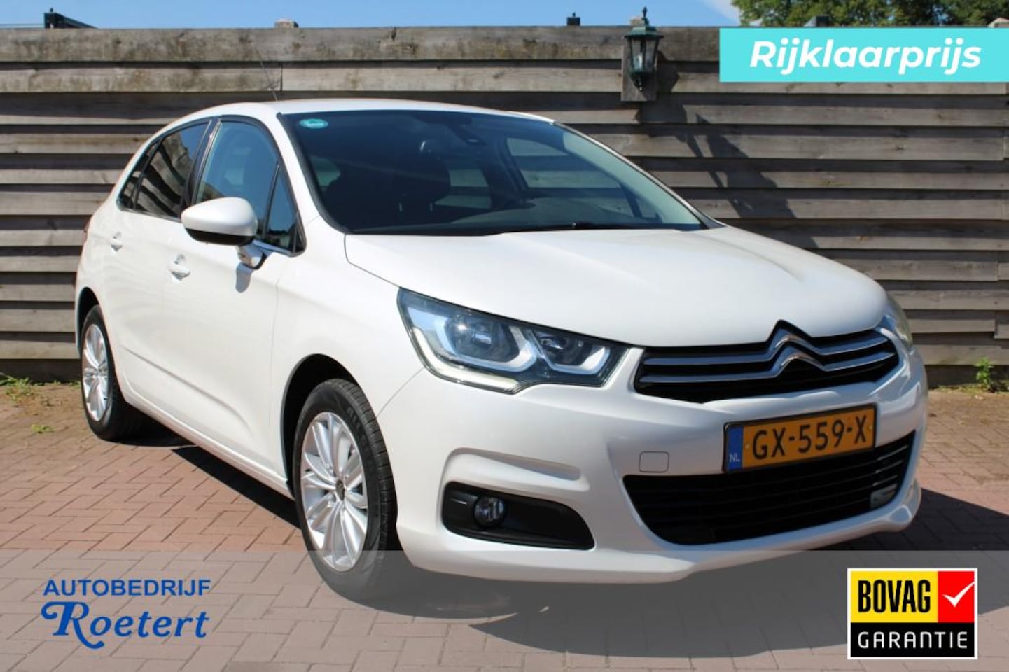 Citroën C4 - 1.2 130pk Business 5-drs CarPlay/ECC/cruise/navi/trekhaak revisie motor - AutoWereld.nl