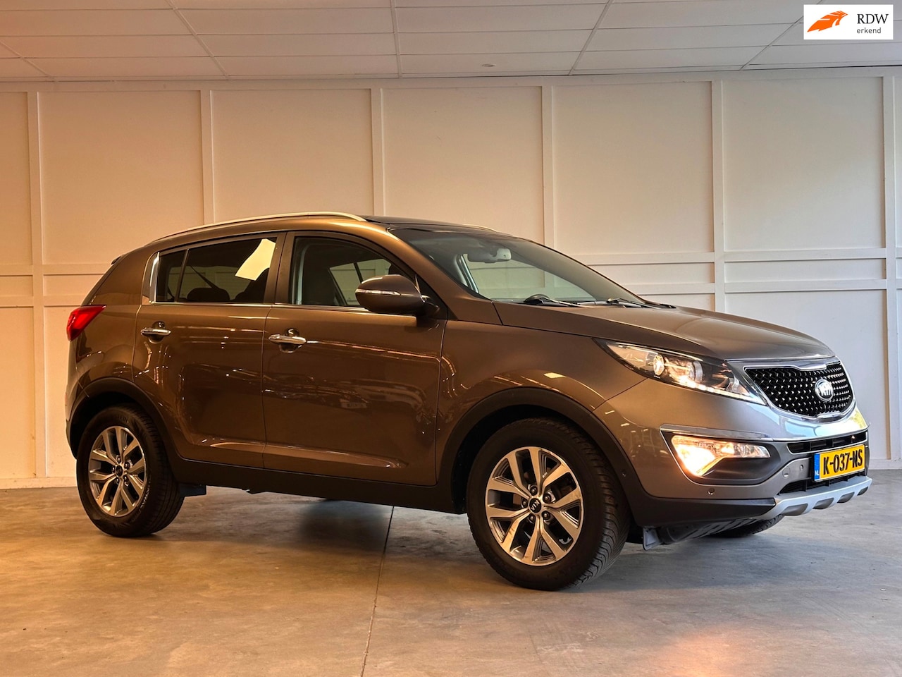 Kia Sportage - 2015 / DynamicPlusLine / Camera / Navi / Cruise - AutoWereld.nl