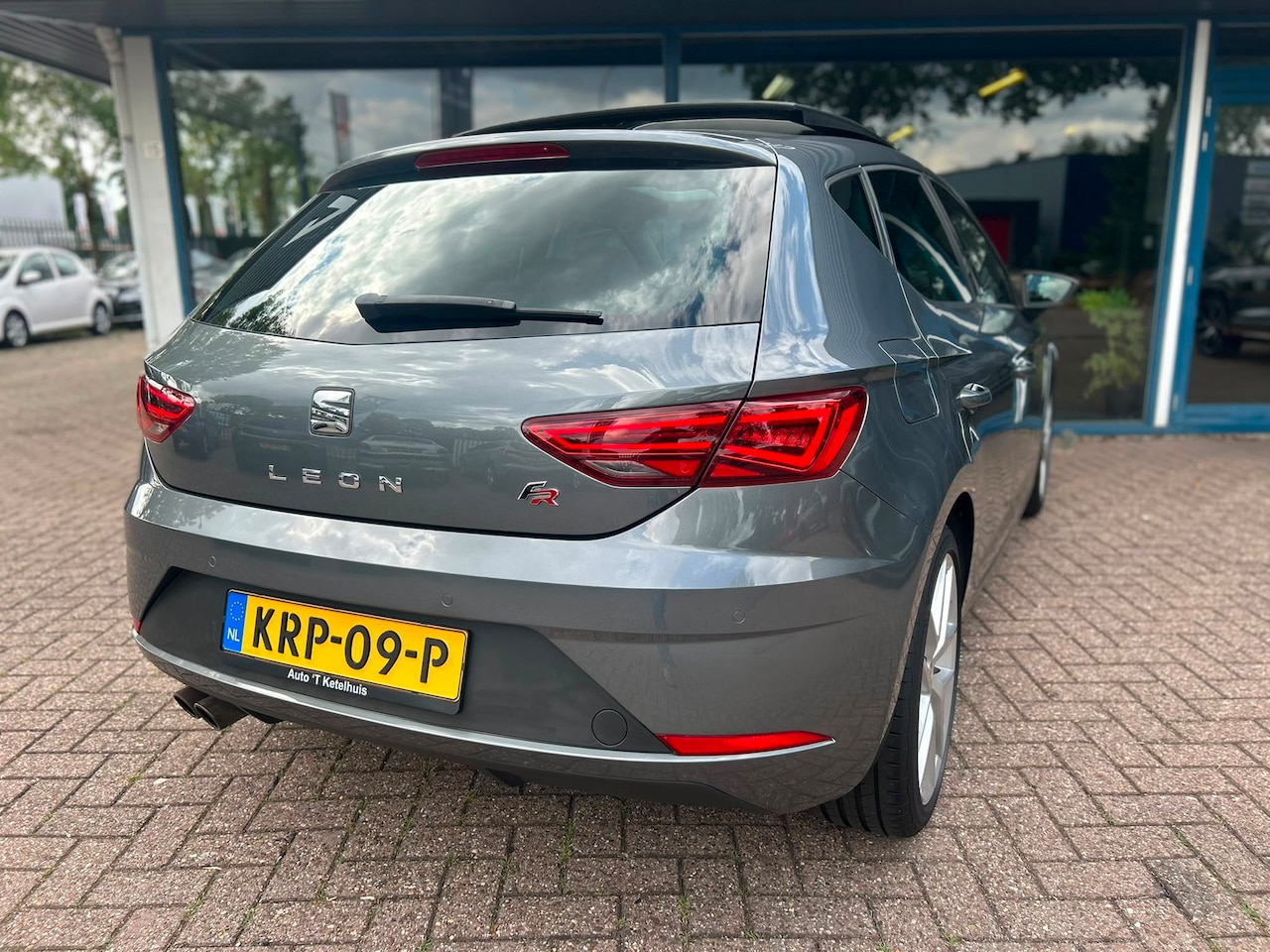 SEAT Leon - 1.8 TSI FR Business Intense|Beats|Pano|ACC|Leder|DAB|Full-Link