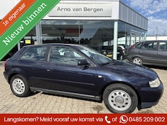 Audi A3 - 1.6 Attraction, climatronic, cruisecontrol, trekhaak, top onderhouden en afkomstig van de
