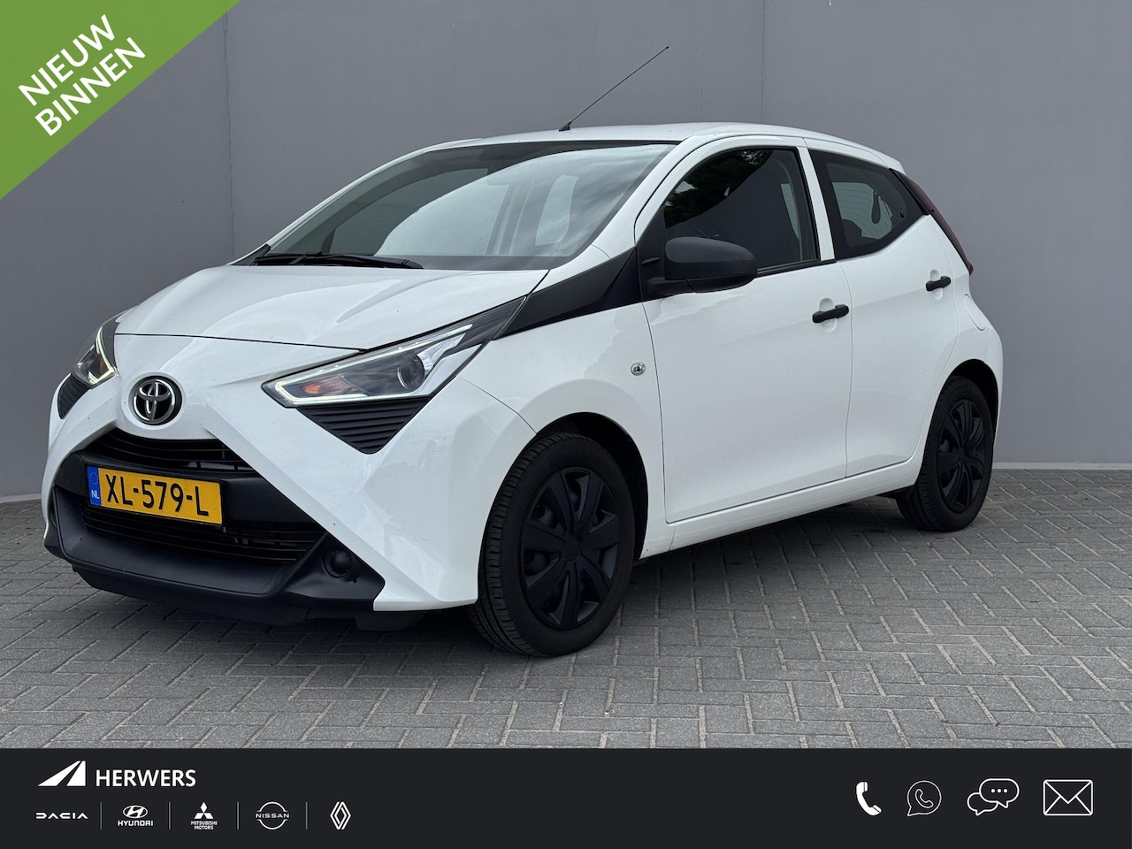 Toyota Aygo - 1.0 VVT-i x-fun / Airco / Bluetooth / Snelheids Limiter / LED / Elektrische raambediening - AutoWereld.nl