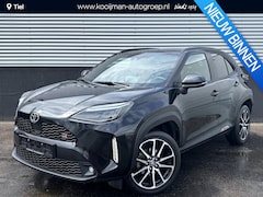 Toyota Yaris Cross - 1.5 Hybrid GR Sport Panoramadak, Stoelverwarming, Parkeersensoren voor + achter, GR Sport