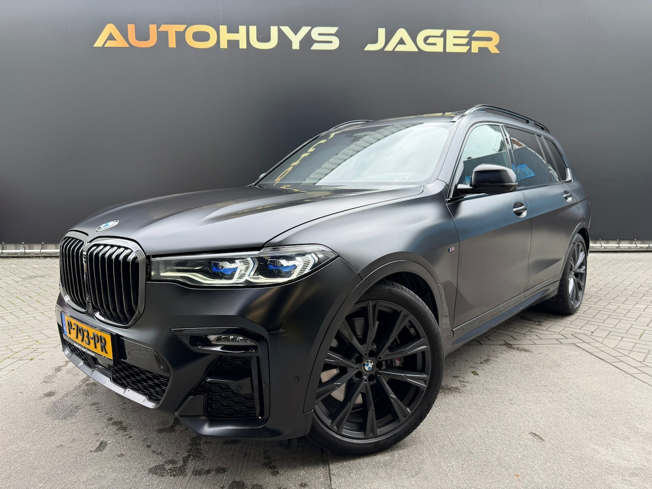 BMW X7 - M50i High Executive 7p Pano Hud H&K Leer 360 Keyless Full Option - AutoWereld.nl