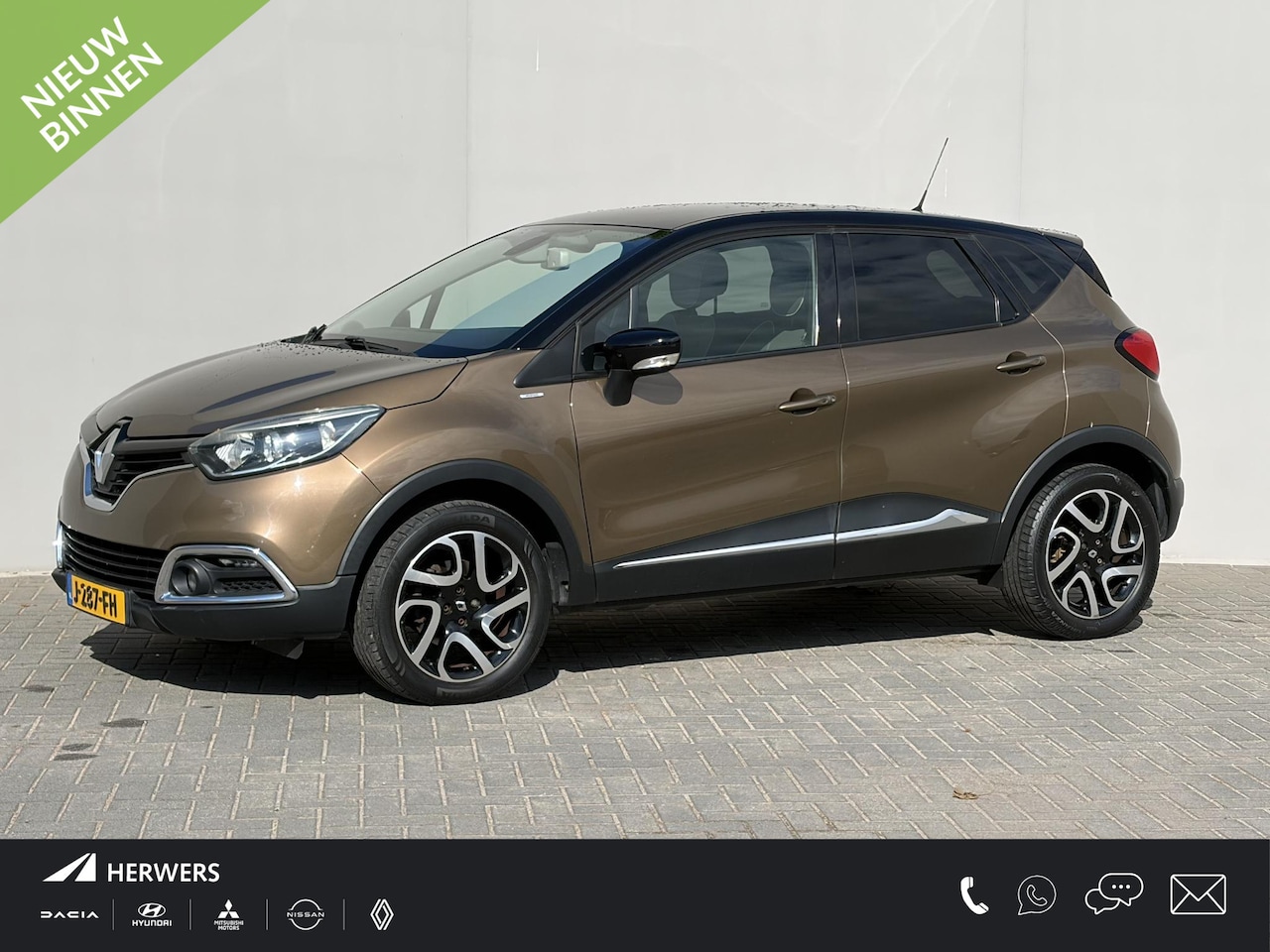 Renault Captur - TCe 120 EDC Iconic Automaat / Trekhaak (1200 KG) / Achteruitrijcamera / Cruise control / S - AutoWereld.nl