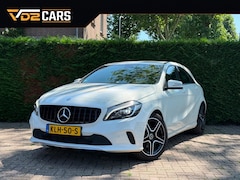 Mercedes-Benz A-klasse - 180 Urban |AMG-Look|Camera|LED|