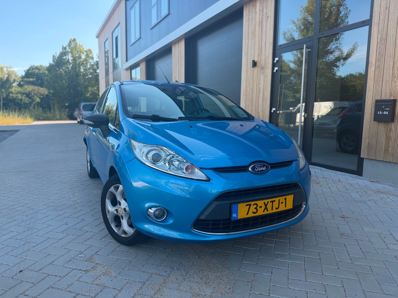 Ford Fiesta - 1.25 Titanium (bj 2010) Climate control/Parksensor/NW APK! - AutoWereld.nl