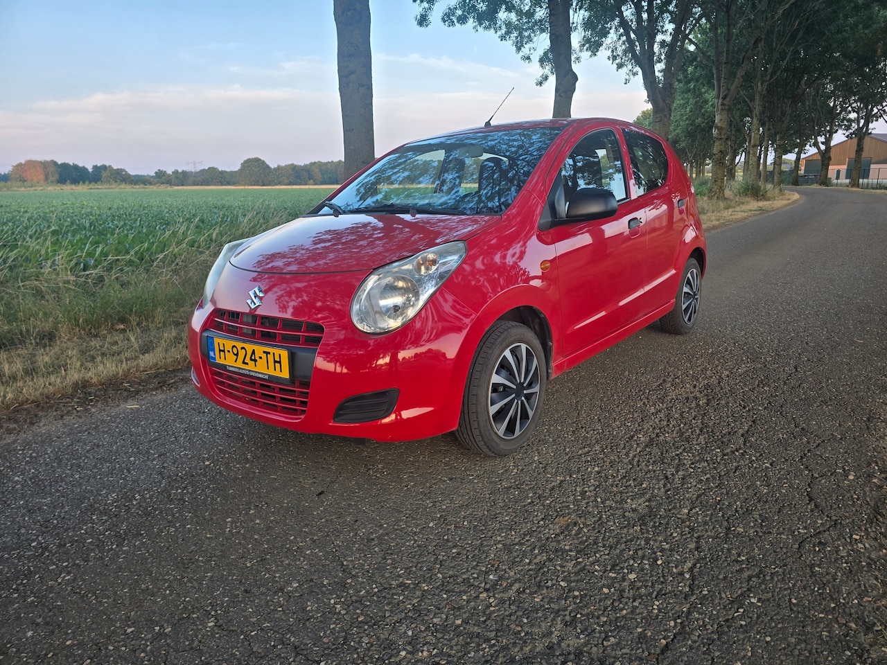 Suzuki Alto - 1.0 Base - AutoWereld.nl