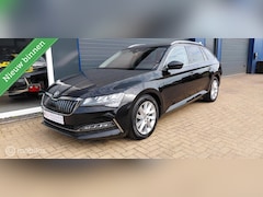 Skoda Superb Combi - 1.4 TSI iV Business Edition, Pano, Leer, Camera, Trekhaak