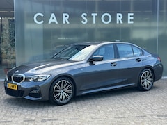BMW 3-serie - 320i High Executive M-Sport Dealer onderhouden
