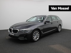 BMW 5-serie Touring - 530e xDrive Executive AUTOMAAT | ADAPTIEVE CRUISE | LEDER | NAVIGATIE | ELEKTRISCHE KOFFER