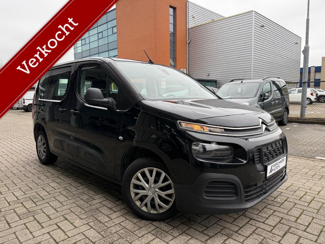Citroën Berlingo - 1.2 Benzine | Bluetooth | 5 zitplaatsen - AutoWereld.nl