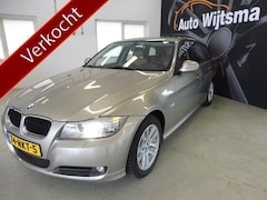 BMW 3-serie Touring - 320i Business Line 170PK Leer | Navi | LMV | PDC achter | CPV | APK 7-2027